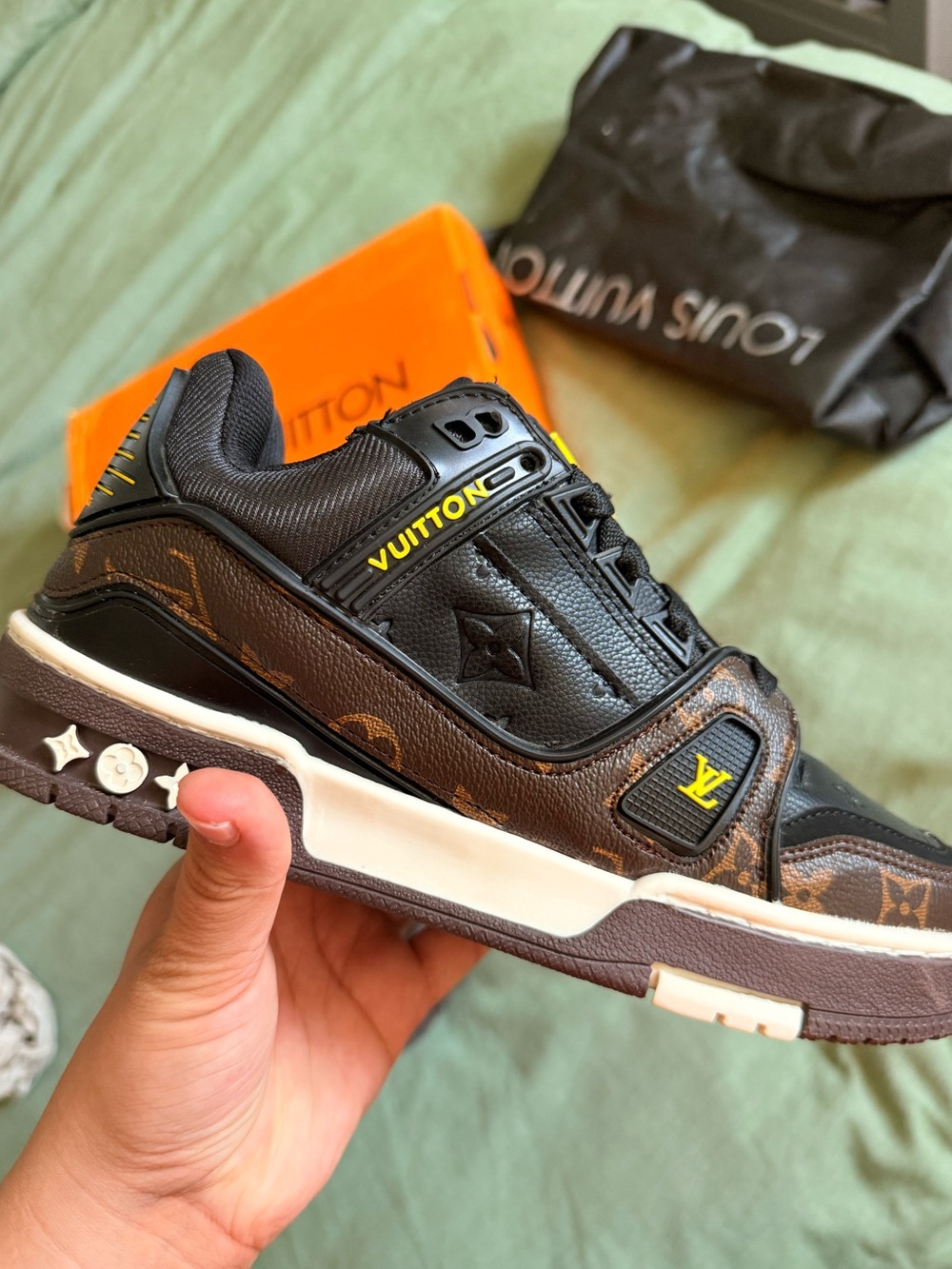 Louis Vuitton Men’s Black and Brown LV Monogram NOT AUT.